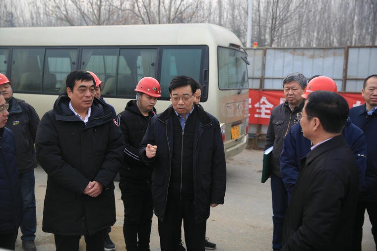吴福民副市长深入四环线及大河路快速化工程施工现场调研项目建设工作