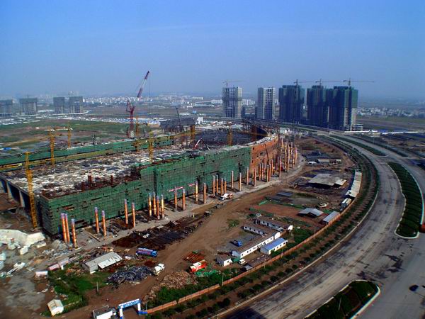 郑州国际会展中心初现英姿  目前土建工程接近尾声  明年7月迎接首批展会