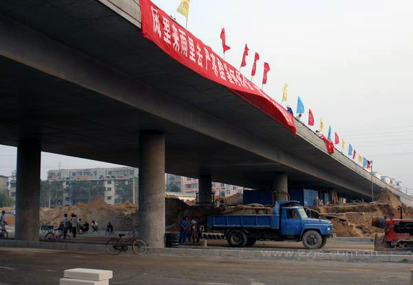 郑州市农业路立交桥工程施工进入尾声